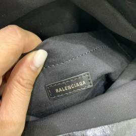 Picture of Balenciaga Handbags _SKUfw180112761fw